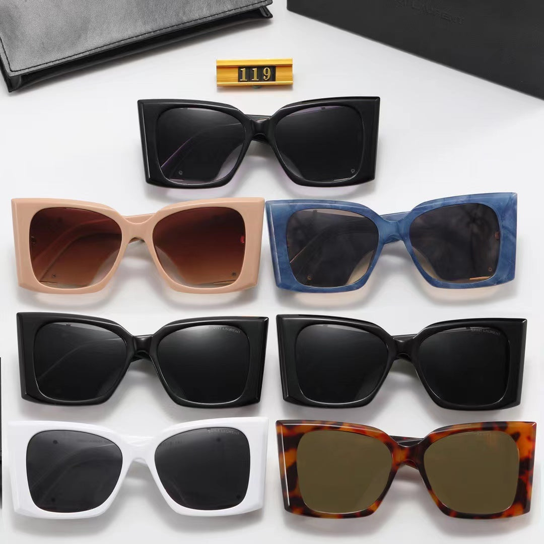 Cat-eye stylish sunglasses!