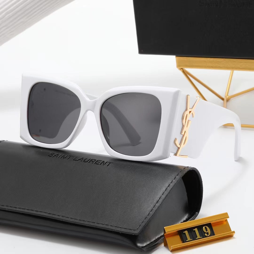 Cat-eye stylish sunglasses!
