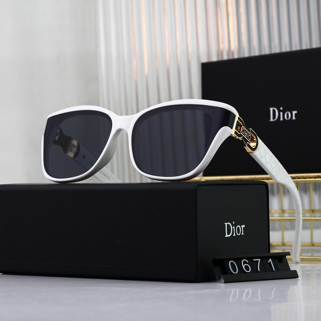 7 colors of fashionable and popular sunglasses 0671