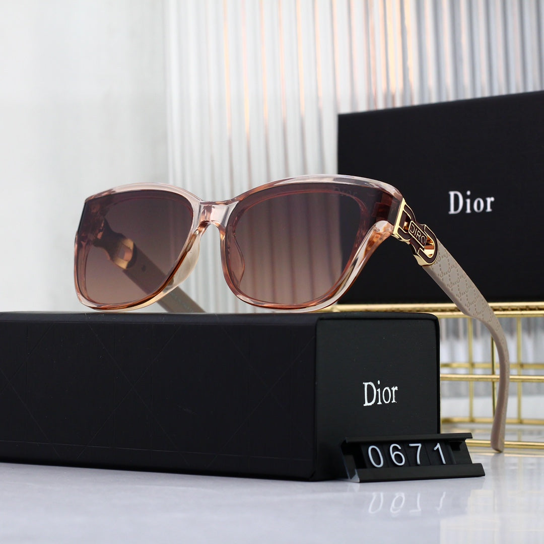 7 colors of fashionable and popular sunglasses 0671