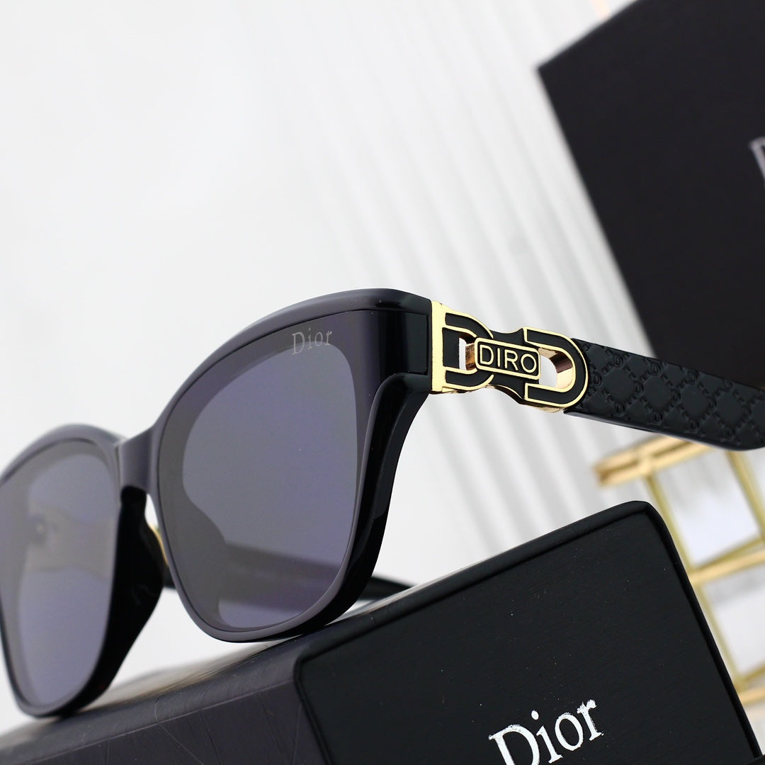 7 colors of fashionable and popular sunglasses 0671
