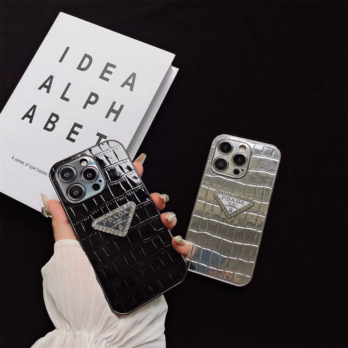Luxurious crocodile leather case