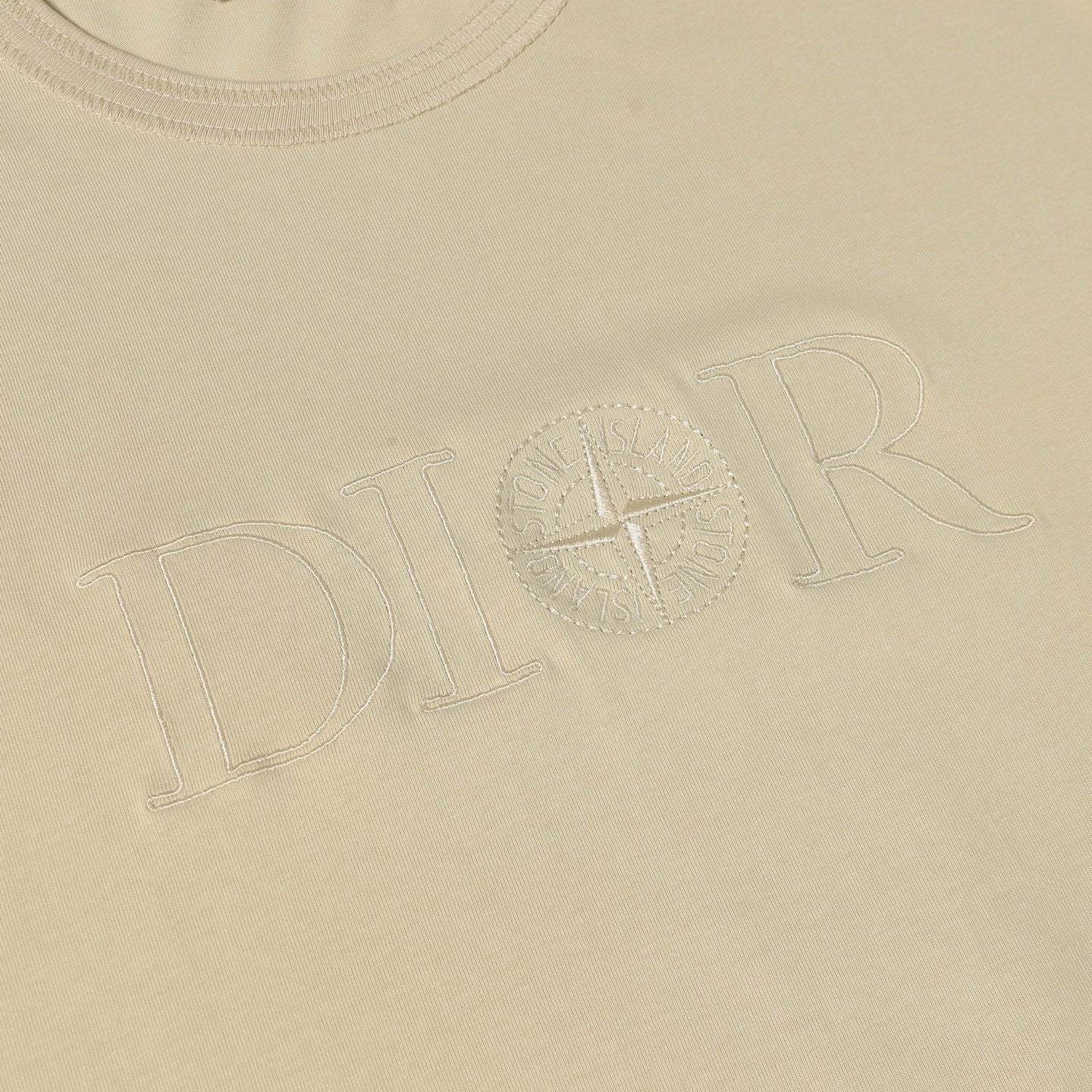 Cotton T-shirt with embroidered cuffs