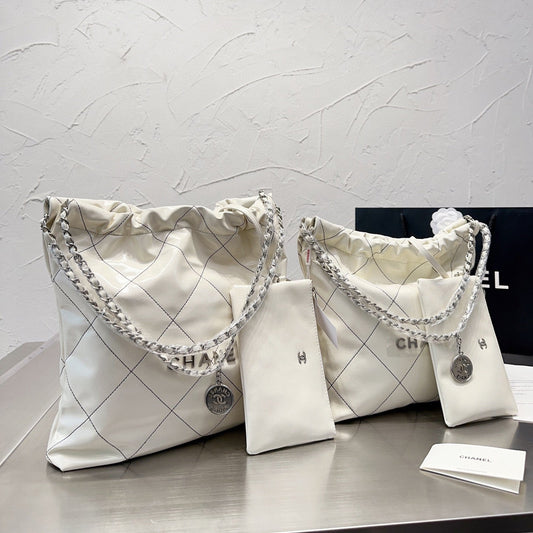 23C Rhombus Line 22 Handbag