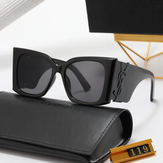 Cat-eye stylish sunglasses!