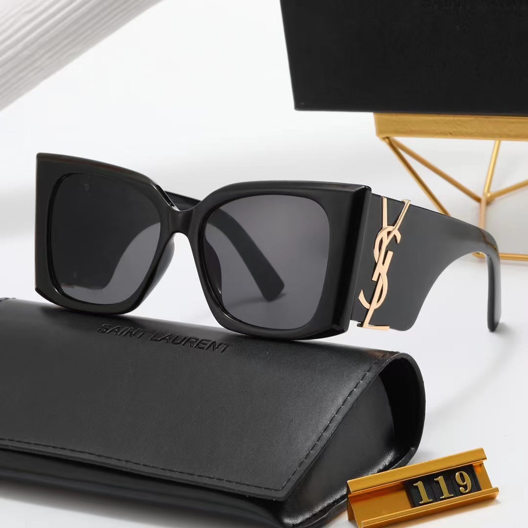 Cat-eye stylish sunglasses!