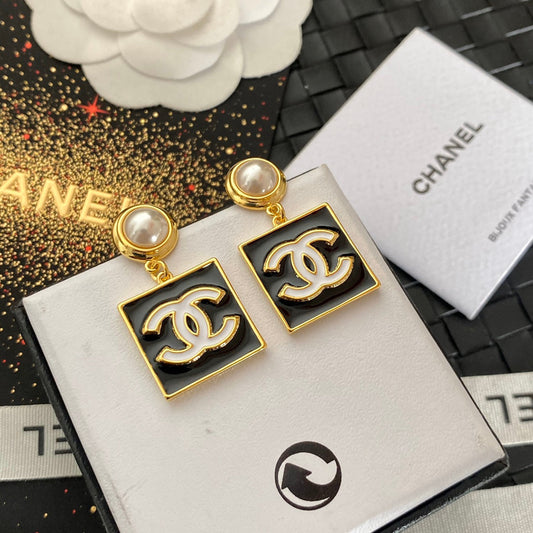 Vintage Square Drop Pearl Earrings