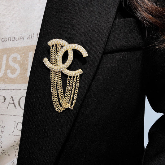 Chain Tassel Pendant Brooch
