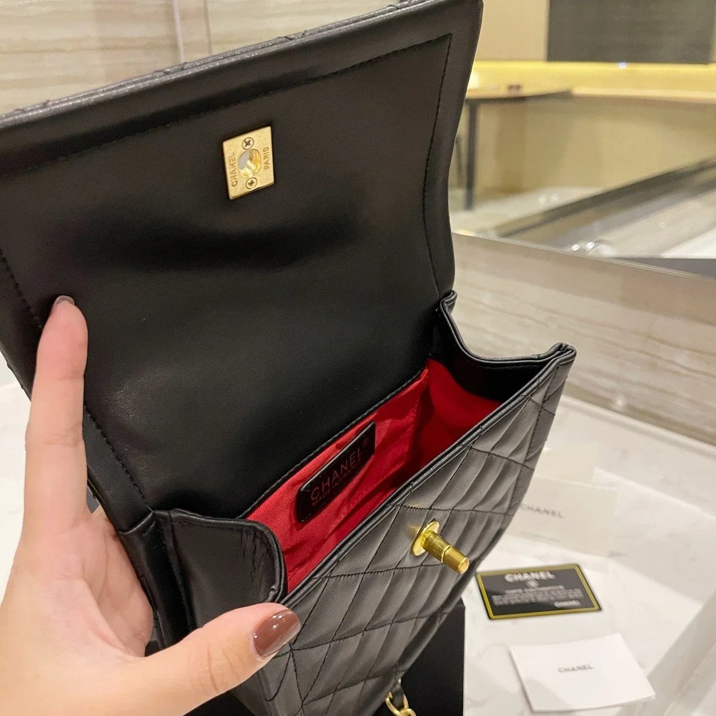 Hand messenger bag
