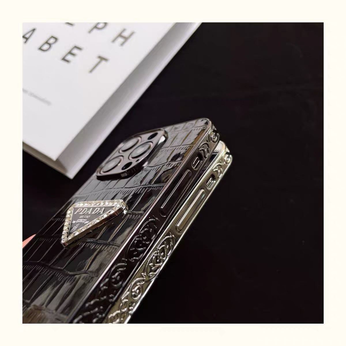 Luxurious crocodile leather case