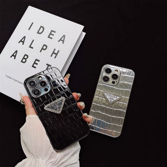 Luxurious crocodile leather case